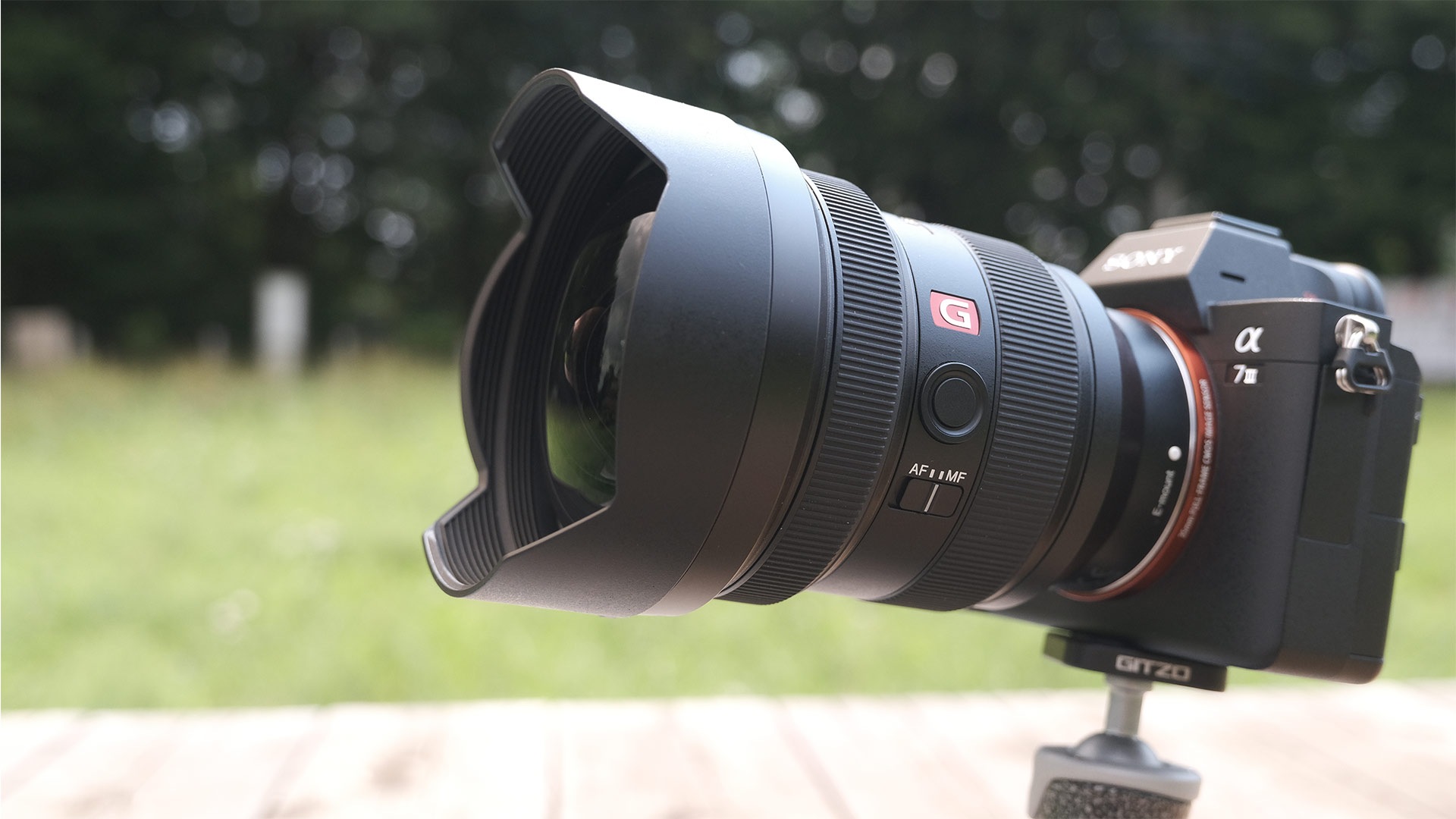 لنز 24-12 جی مستر: لنز ضروری برای عکاسان معماری و املاک