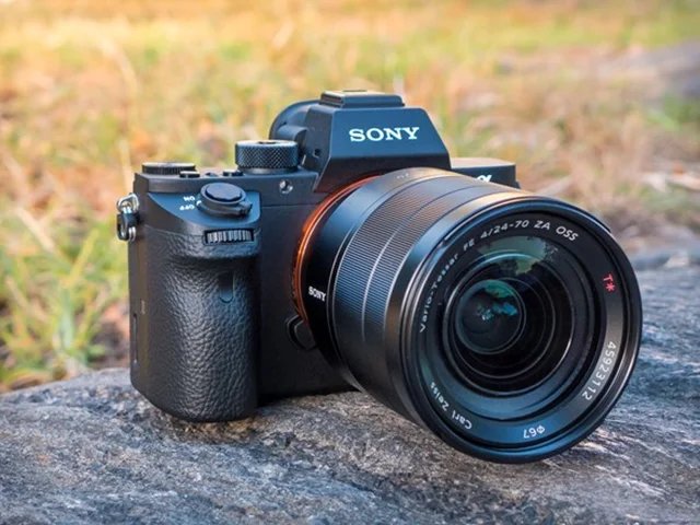 بررسی دوربین آلفا سون اس 2 Sony a7S II