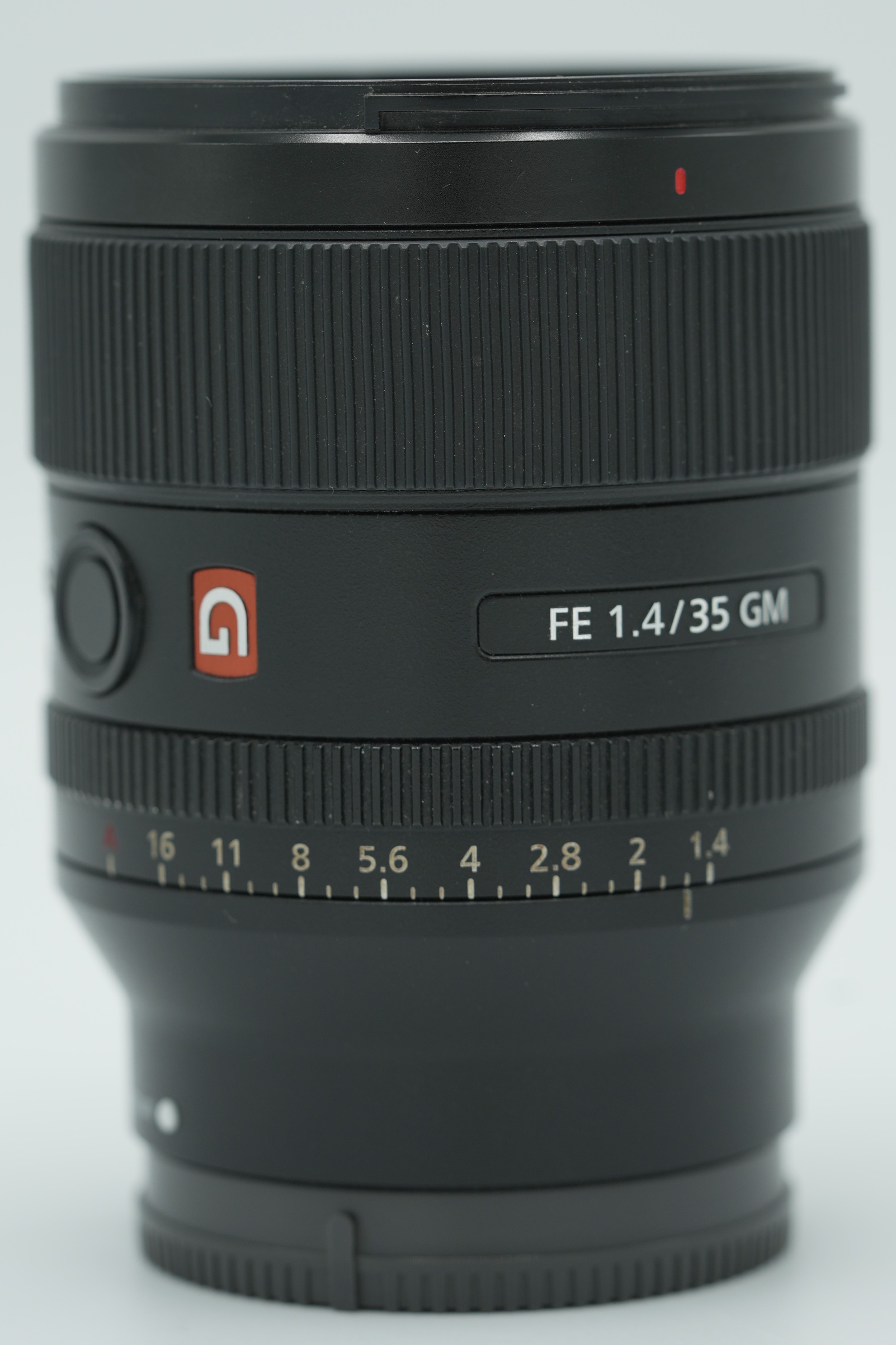 لنزسونی Sony FE 35mm f/1.4 GM